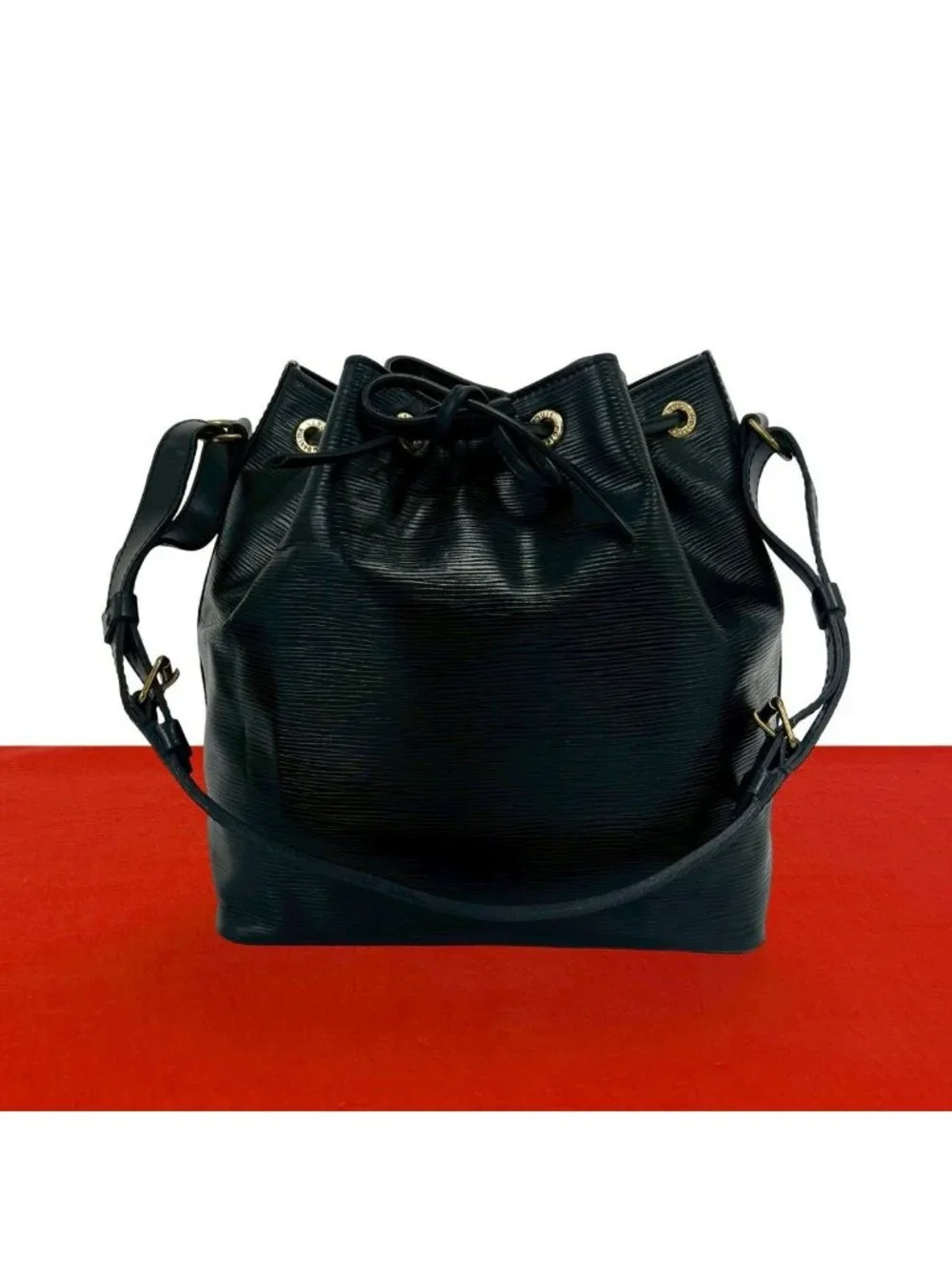 Louis Vuitton Vintage Petit Noe Epi Leather Shoulder Bag Pochette Black